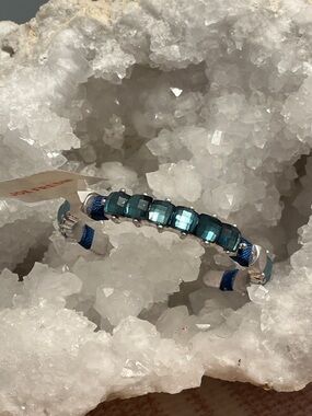 😍 SHOW SPECIAL B57 NWT JOE FRESH Blue Crystal Cuff Bracelet MSRP $18